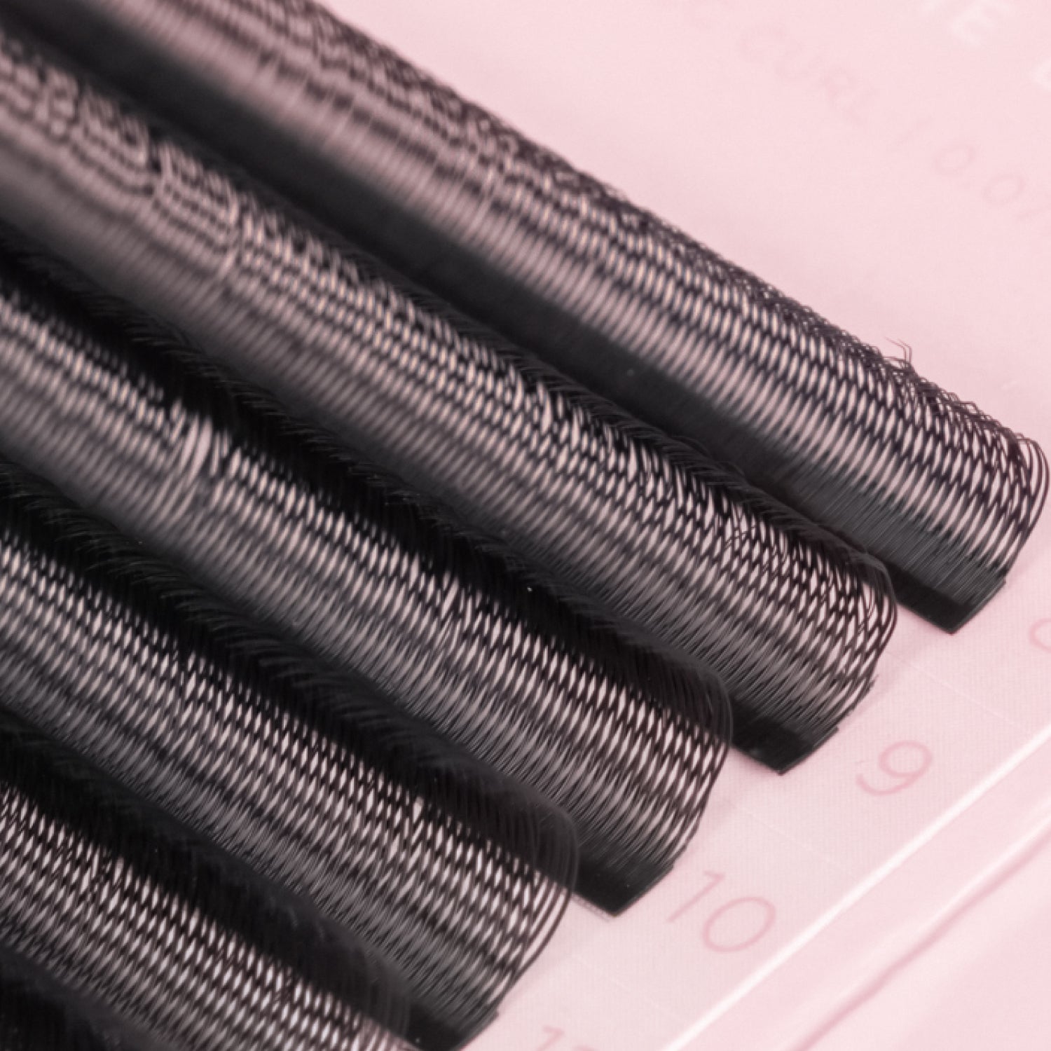 Pre-Russian Volume U-YY Lash Tray