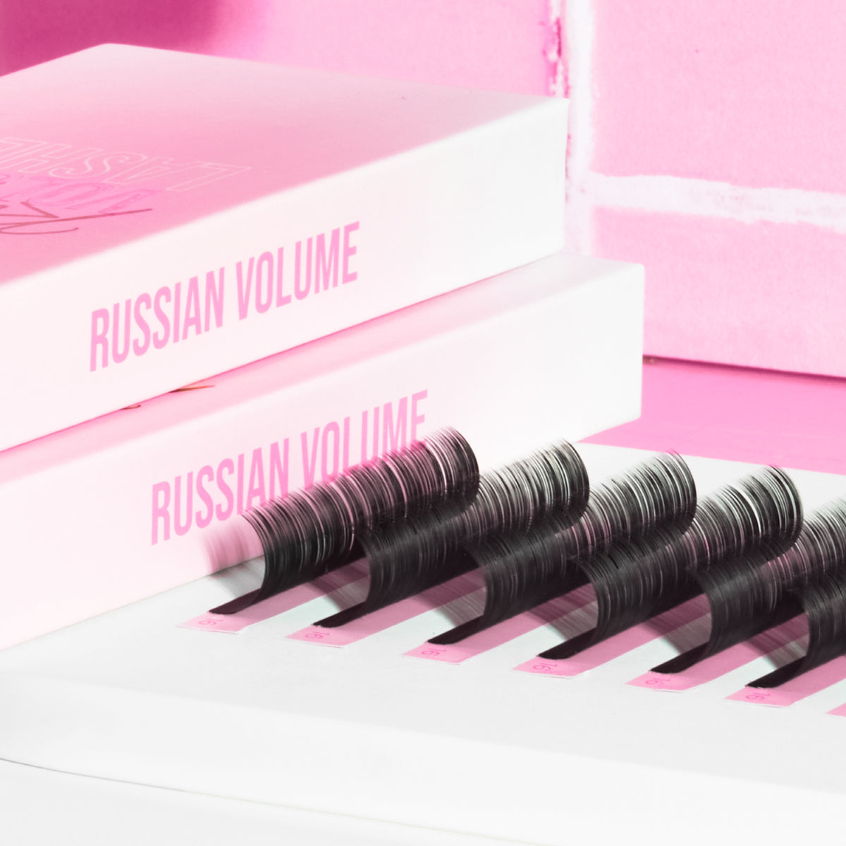 Russian Volume Lashes (Mixed Length)